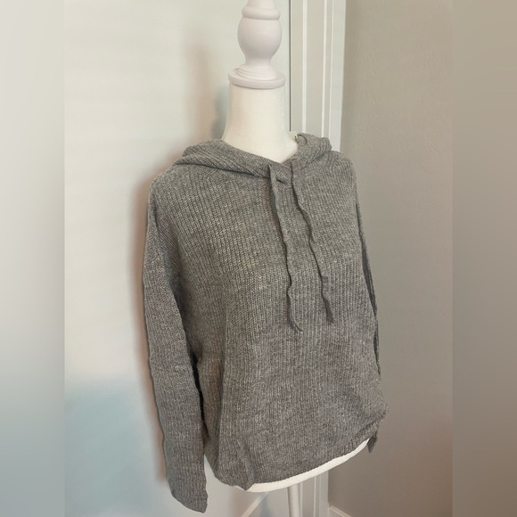 Banana Republic Cozy Grey Ribbed Sweater Hoodie Drawstring - Picture 6 of 6